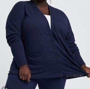 Universal Standard Lightweight VNeck Cardigan with Front Pockets  Vanity…